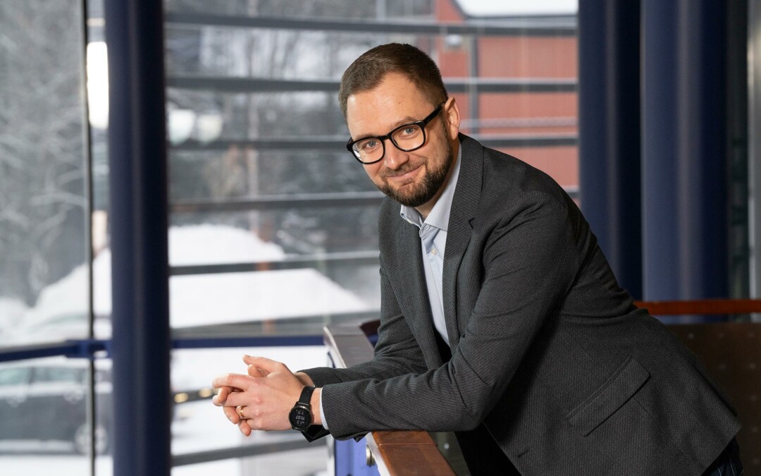 Markus Niemestä uusi myyntijohtaja halli- ja teräsrakentamisen yksikköön