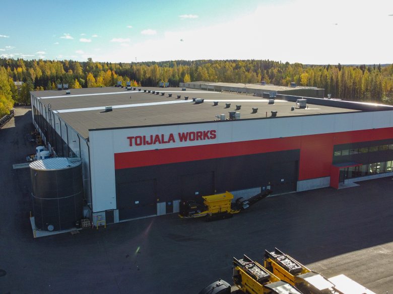 Toijala Works toimitilarakentaminen Teräselementti