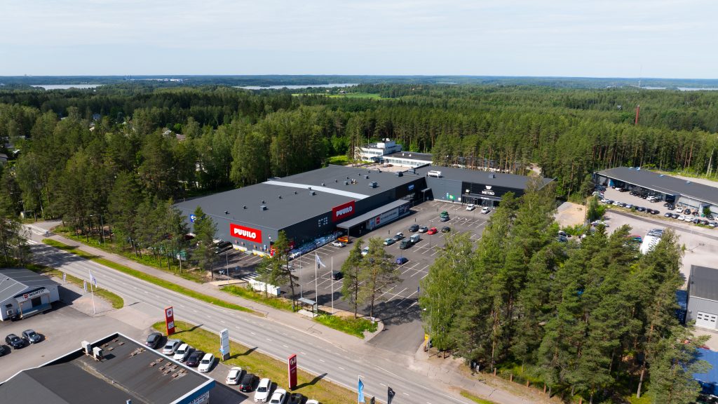 Lohja Liikekeskus Teräselementti Toimitilarakentaminen