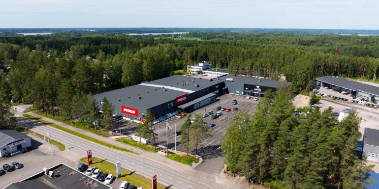 Lohja Liikekeskus Teräselementti Toimitilarakentaminen