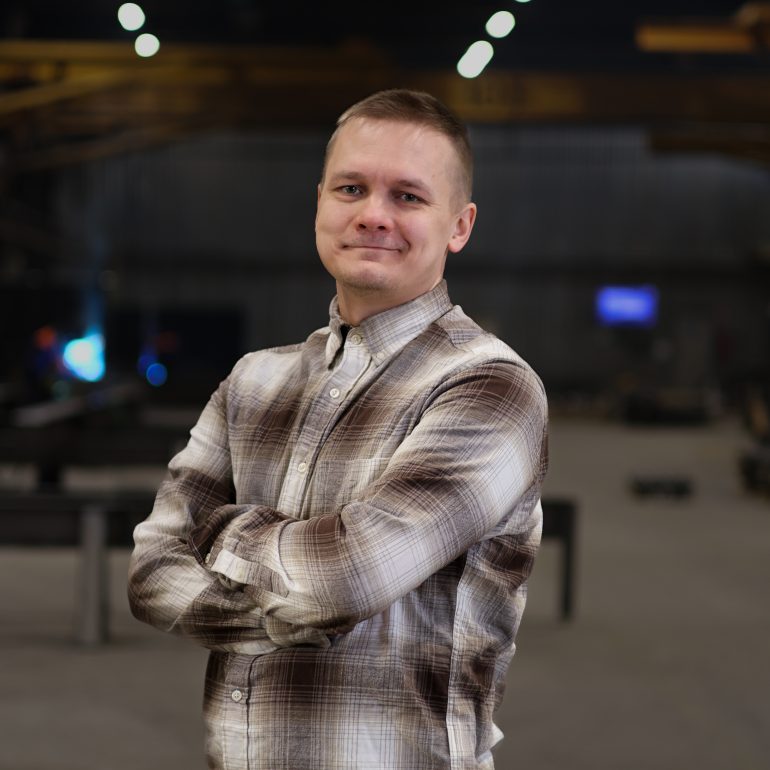 Otto Kiuru Teräselementti