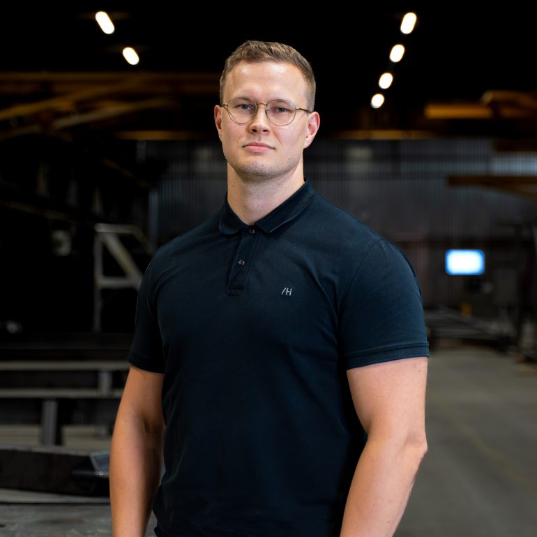 Pekka Kuusisto Teräselementti