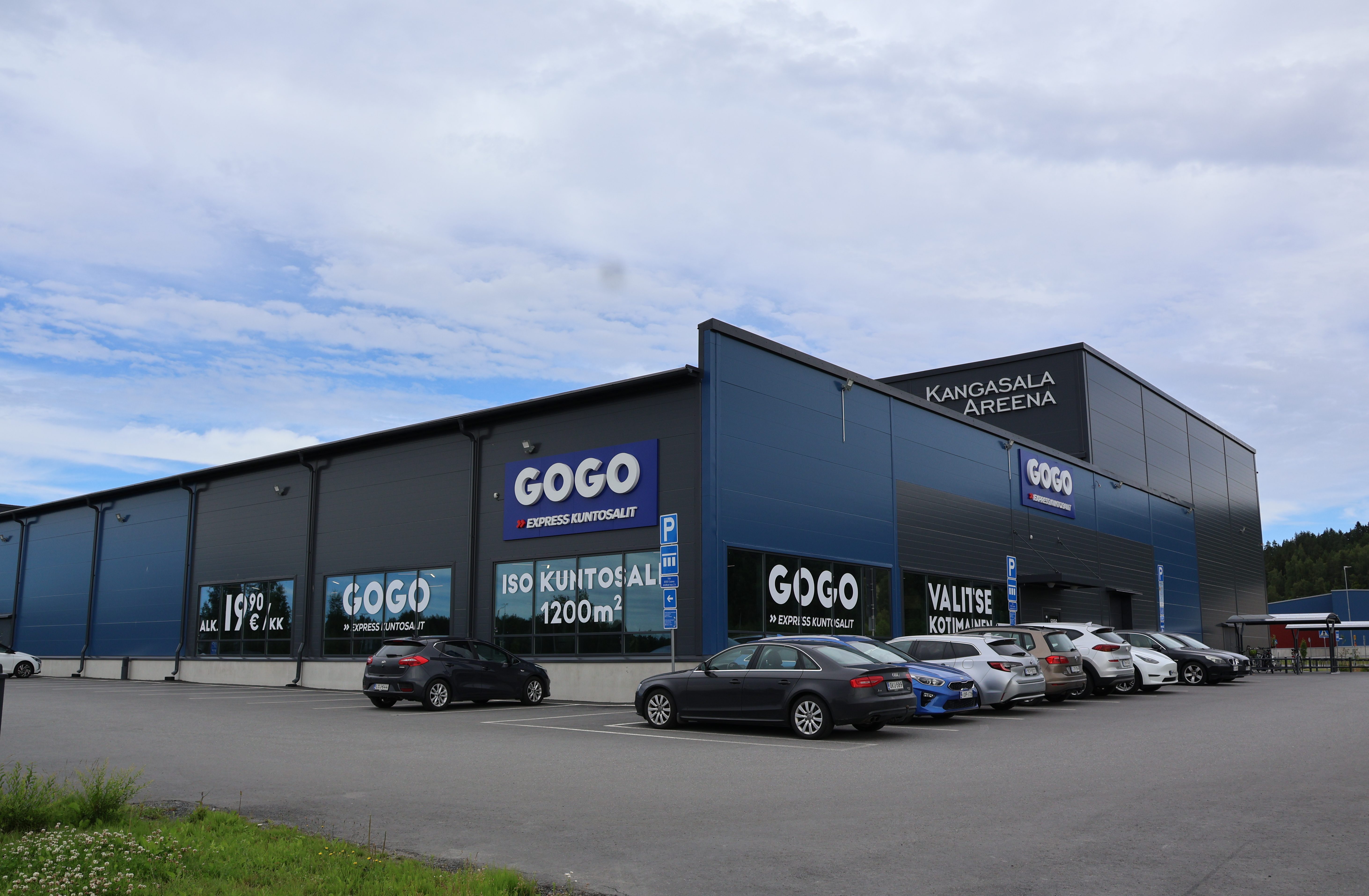 Kangasala Areena GOGO Toimitilarakentaminen Teräselementti